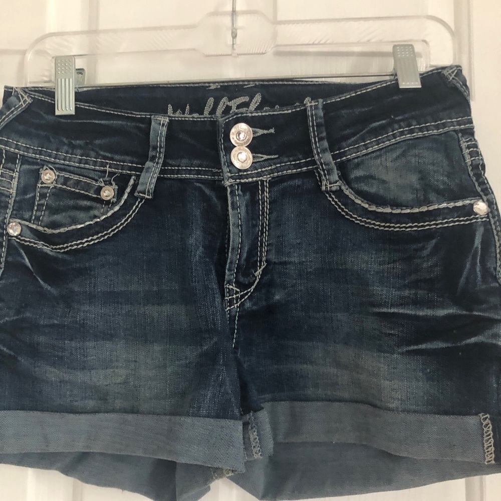 Denim Shorts with Embroidered Accoutrements SZ 3